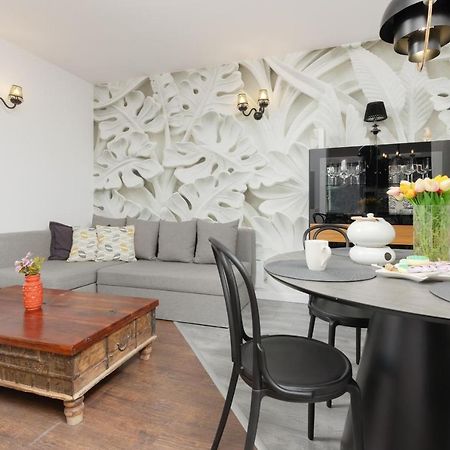 Blonia Wilanowskie Apartment Warsaw By Noclegi Renters Екстер'єр фото