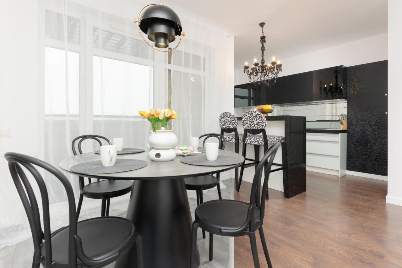 Blonia Wilanowskie Apartment Warsaw By Noclegi Renters Екстер'єр фото