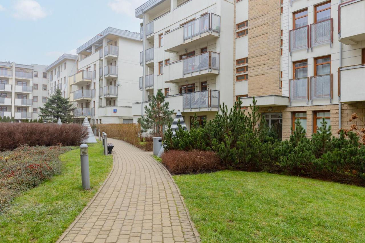 Blonia Wilanowskie Apartment Warsaw By Noclegi Renters Екстер'єр фото